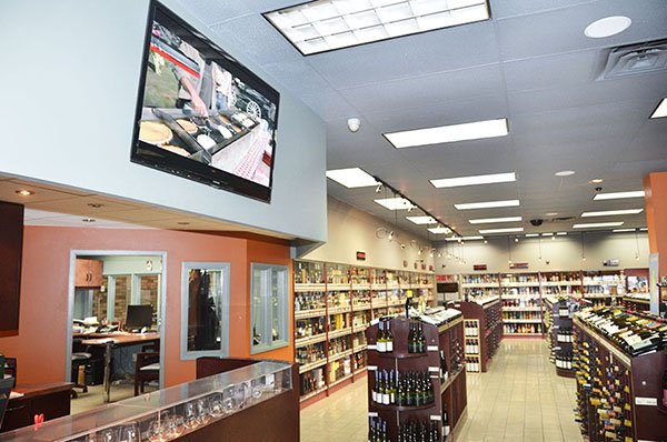 Retail Digital Signage at CSN Wine & Spirits, Canada